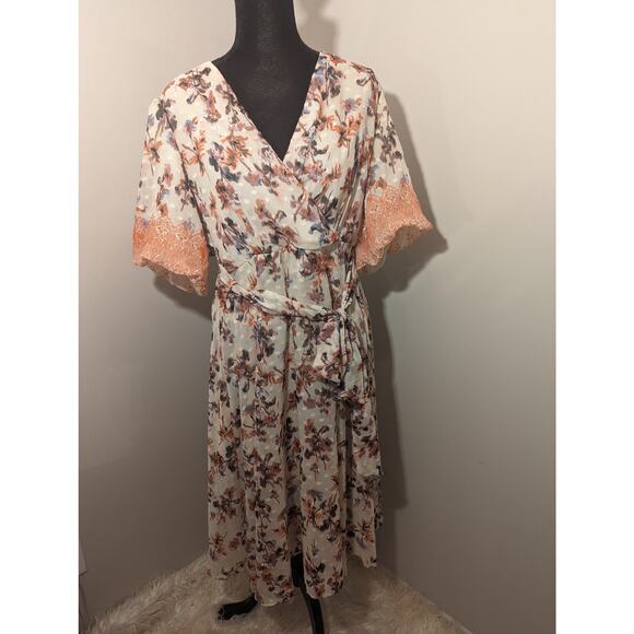 Maison Tara Dresses & Skirts - Maison Tara floral dress Sz XL